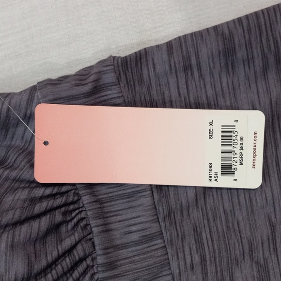 Sleeveless Dress - Picture 11 of 12